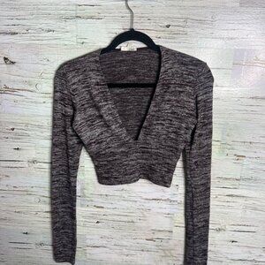 Aritzia Wilfred Free Bridgette Plunge V-Neck Long Sleeve Crop Top small